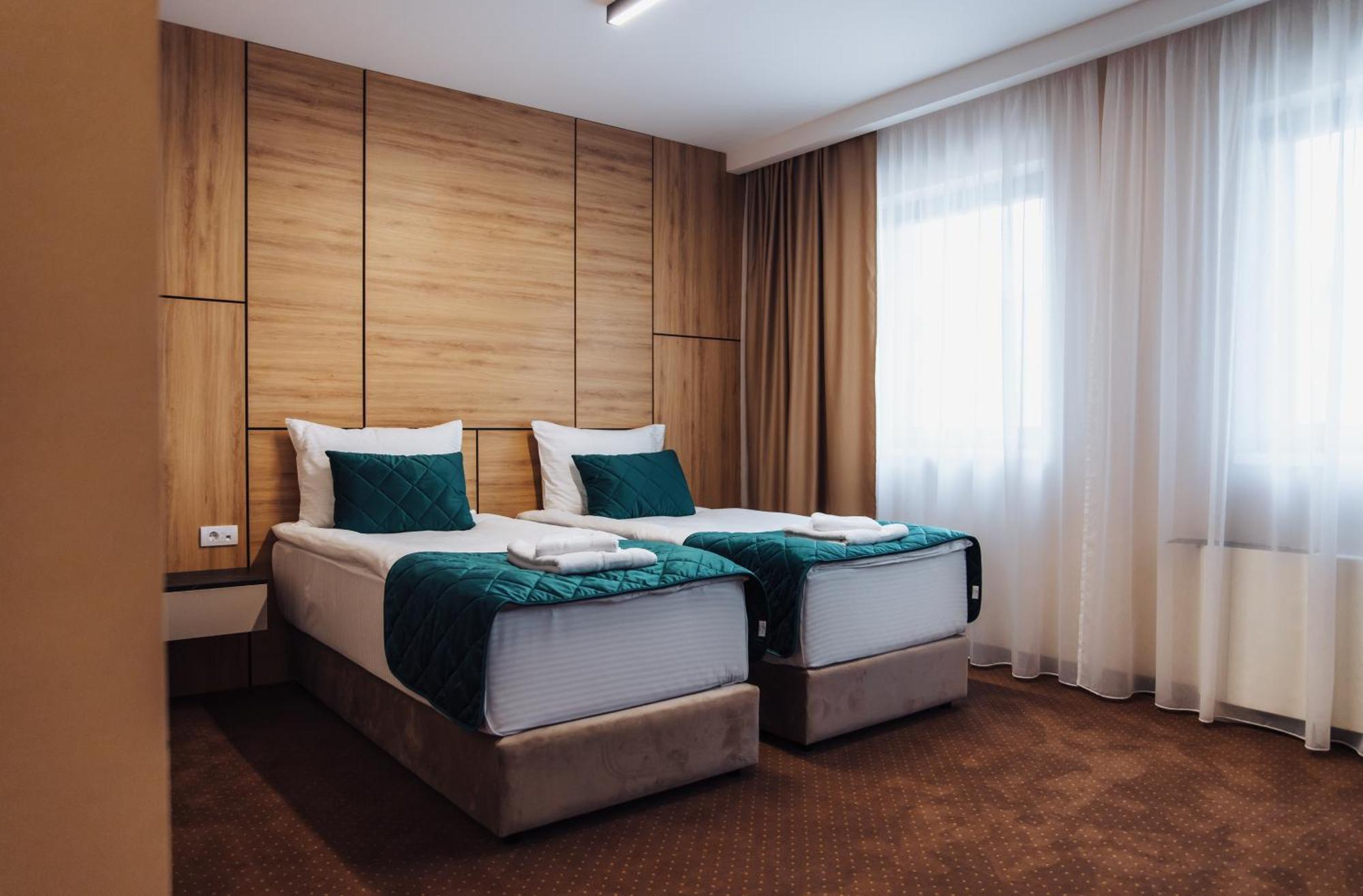 Hotel Brcko Gas Sarajevo Lukavica Exterior photo